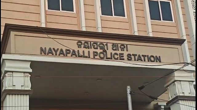ବରଯାତ୍ରୀ ବେଶରେ ଆସି ଗିଫ୍ଟ ଓ ୩ ଲକ୍ଷ ଟଙ୍କା ଲୁଟିନେଲେ