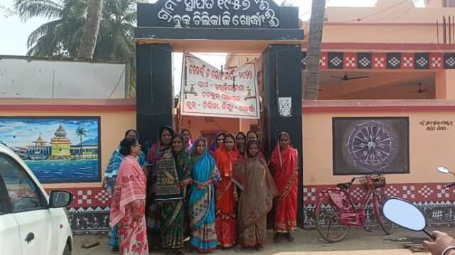 ସୁବୁଦ୍ଧି ପାଟଣା ଗାଁରେ ଜଳ ସଙ୍କଟ: ପଞ୍ଚାୟତ ଅଫିସ ଘେରିଲେ ଗ୍ରାମବାସୀ
