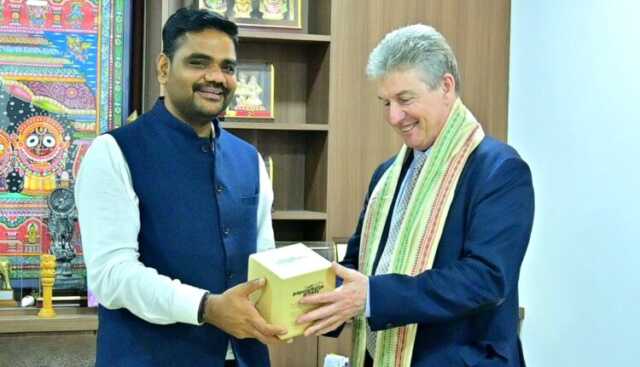 ଶିଳ୍ପ ମନ୍ତ୍ରୀଙ୍କୁ ଭେଟିଲେ ଅଷ୍ଟ୍ରେଲିଆର କନସୁଲ ଜେନେରାଲ, ବୈଷୟିକ ଶିକ୍ଷା ବିଭାଗର ବିଭିନ୍ନ ଦିଗ ନେଇ ଆଲୋଚନା