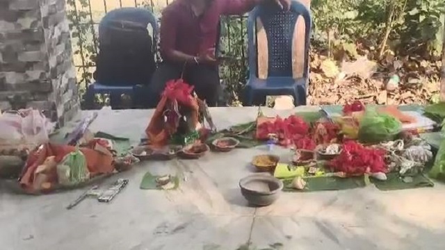 ବର ୪୦କୁ, କନିଆ ୧୬; ବାଲ୍ୟ ବିବାହ ରୋକିବାକୁ ଯାଇ ଜିଲ୍ଲାଶିଶୁ ଅଧିକାରୀ ସଦସ୍ୟା ହଟହଟା