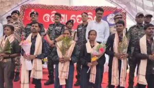 ମାଓମୁକ୍ତ ହେଲା କଳାହାଣ୍ଡି ଜିଲ୍ଲା, ଆତ୍ମସମର୍ପଣ କଲେ ୧୧ ମାଓବାଦୀ