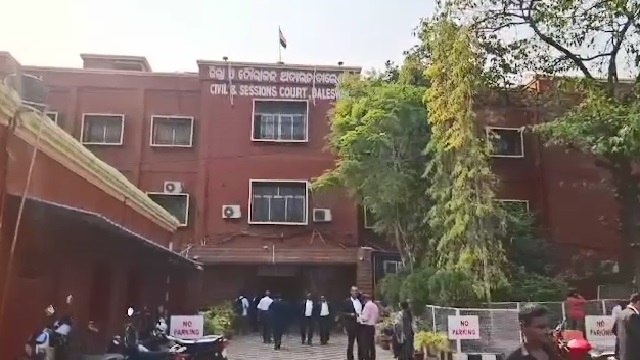 କୋର୍ଟ ହତାରୁ କଏଦୀ ଫେରାର