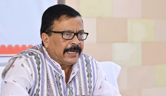 ଦିଲ୍ଲୀ ଏମ୍ସ ସ୍ଥାନାନ୍ତର ହେଲେ ମନ୍ତ୍ରୀ ସୁରେଶ ପୂଜାରୀ