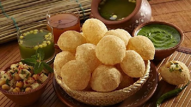 ଗୁପଚୁପ୍ ଖାଇ ଜଣେ ମୃତ, ୧୮ ପିଲା ଅସୁସ୍ଥ