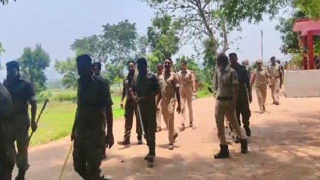 ଗୁଣି ସନ୍ଦେହରେ ଯୁବକଙ୍କୁ ପିଟିପିଟି ହତ୍ୟା, ବନ୍ଧା ହେଲେ ୨୫ ଗ୍ରାମବାସୀ