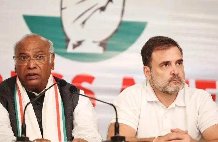ତୈଳ ଦର ବୃଦ୍ଧିକୁ ନେଇ ସରକାରଙ୍କୁ ଘେରିଲେ ମଲ୍ଲିକାର୍ଜୁନ-ରାହୁଲ