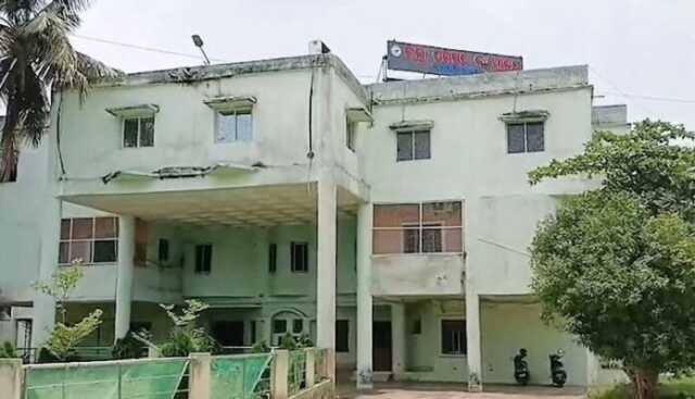 ଏକତରଫା ପ୍ରେମରୁ ହିଡେନ୍ କ୍ୟାମେରା