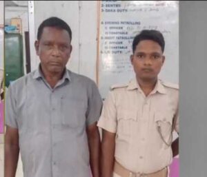 ୩୨ବର୍ଷ ପରେ ଫେରାର ଅଭିଯୁକ୍ତ ଗିରଫ, ଘରେ ବଙ୍କର କରି ଲୁଚି ରହିଥିଲା