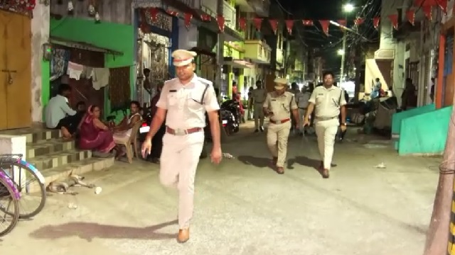 ବ୍ରହ୍ମପୁର ପୋଲିସର ସ୍ପେସାଲ ଡ୍ରାଇଭ: ୪୮ ଘଣ୍ଟା ଭିତରେ ଜିଲ୍ଲା ଛାଡ଼ିବାକୁ କୁଖ୍ୟାତ ଅପରାଧୀଙ୍କୁ ନିର୍ଦ୍ଦେଶ