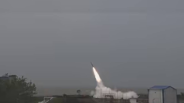 ସୂର୍ଯ୍ୟାସ୍ତ୍ର ରକେଟ୍ ର ସଫଳ ପରୀକ୍ଷଣ