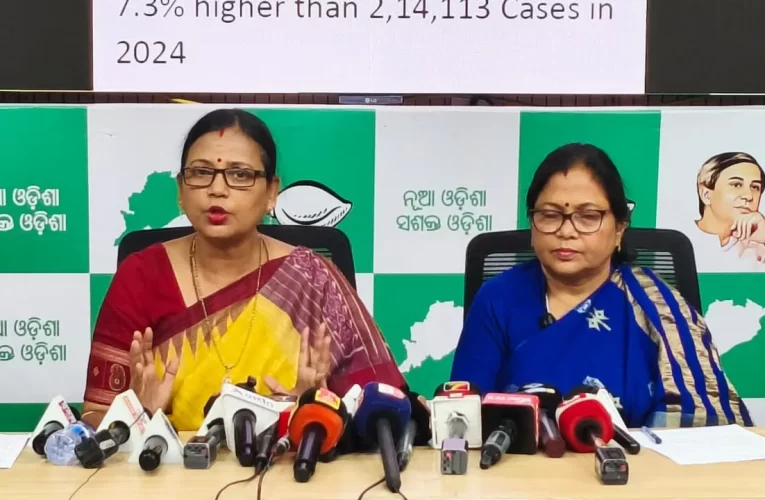 ମହିଳା ସରପଞ୍ଚ ଚାମେଲିଙ୍କୁ ବିଜେଡିର ସମର୍ଥନ, ବିଜେପିକୁ କଟାକ୍ଷ
