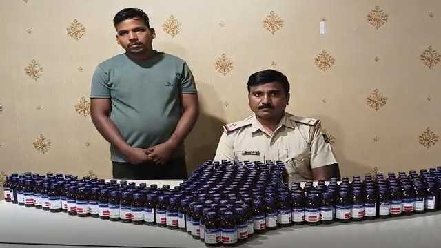 ଅଟୋ ସହ ୩୦୦ ଏସକଫ ସିରଫ ଜବତ, ଅଭିଯୁକ୍ତ ଗିରଫ
