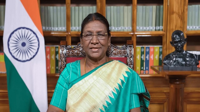 ରାଇରଙ୍ଗପୁରରେ ପହଞ୍ଚିଲେ ରାଷ୍ଟ୍ରପତି, କାଲି ଆସିବେ ପ୍ରଧାନମନ୍ତ୍ରୀ