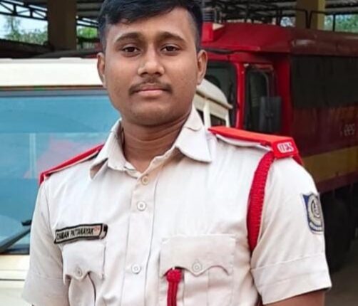 ବନ୍ୟା ଜଳ ନିଷ୍କାସନ ବେଳେ ବିଦ୍ୟୁତ ତାର ସଂସ୍ପର୍ଶରେ ଆସି ଯୁବ ଅଗ୍ନିଶମ କର୍ମଚାରୀଙ୍କ ମୃତ୍ୟୁ