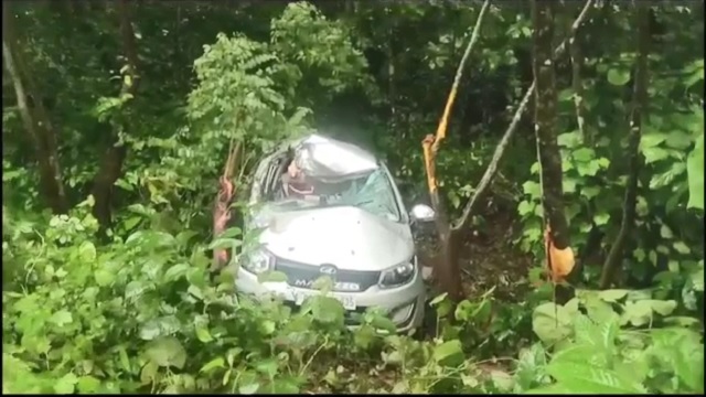 ସୁନାବେଶ ଦର୍ଶନ ସାରି ଫେରୁଥିବା ବେଳେ ଭୟଙ୍କର ଦୁର୍ଘଟଣା, ୬ ଗୁରୁତର