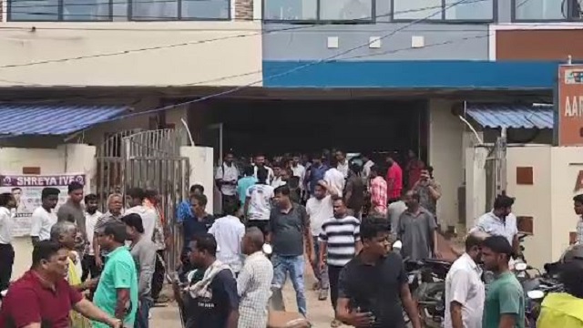 ଭୁଲ ଇଞ୍ଜେକ୍ସନ ଦେବାରୁ ରୋଗୀ ମୃତ୍ୟୁ ଅଭିଯୋଗ, ଡାକ୍ତରଙ୍କୁ ଉଠାଇନେଲା ପୋଲିସ