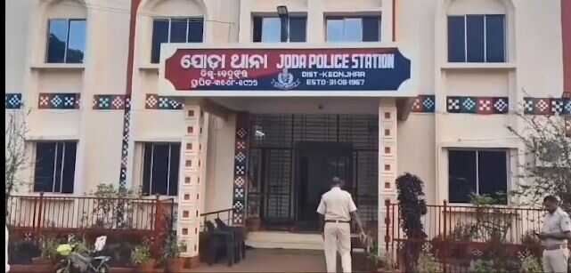 ପାହାଡ଼ ଉପରୁ ନାବାଳକର ମୃତଦେହ ଉଦ୍ଧାର