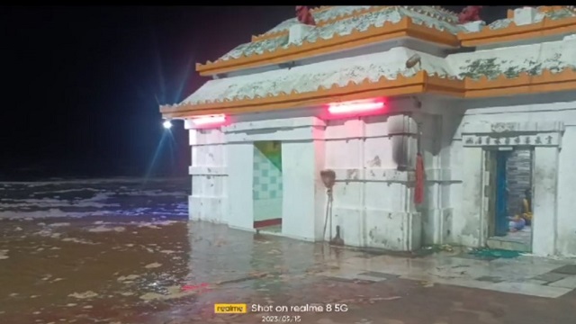 ଫୁଲୁଛି ମହାନଦୀ, ବୁଡିଲା ଭଟ୍ଟାରିକା ମନ୍ଦିର ବେଢ଼ା