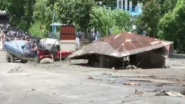Flood m