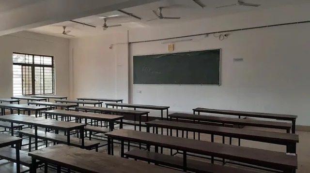 ଯୁକ୍ତ ୨ ପ୍ରଥମ ପର୍ଯ୍ୟାୟ ସ୍ପଟ୍ ଆଡମିଶନ୍ ପାଇଁ ମନୋନୀତ ହେଲେ ୨୫,୩୩୨ ଛାତ୍ରଛାତ୍ରୀ