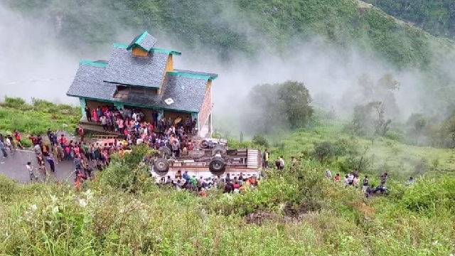 ଖାଇକୁ ଖସିଲା ଘରୋଇ ବସ୍, ୭ ମୃତ