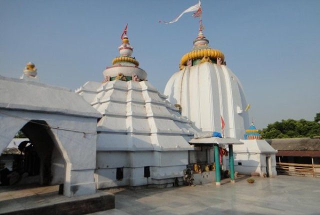 ଧବଳେଶ୍ୱରଙ୍କ ପୀଠରେ କିପରି ହେବ ଜଳଲାଗି, ବନ୍ୟା ପାଇଁ ମହାନଦୀରେ କଟକଣା