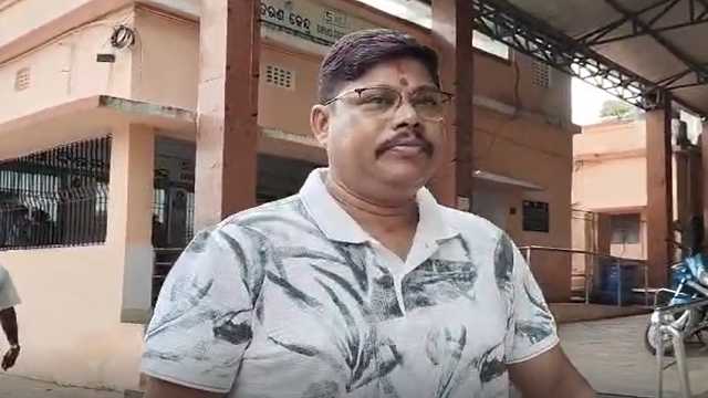 ମହିଳାଙ୍କୁ ଯୌନ ନିର୍ଯାତନା ମାମଲା : ଆତ୍ମସମର୍ପଣ କଲେ ଶରଣକୂଳ ପୂର୍ବତନ ଥାନା ଅଧିକାରୀ