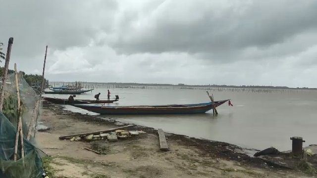 ୨୫ ତାରିଖ ଯାଏ ଚିଲିକାରେ ଭସାପୋଲ ଓ ଡ଼ଙ୍ଗା ଚଳାଚଳ ବନ୍ଦ