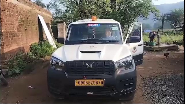 ଗୁଣି ସନ୍ଦେହରେ ହତ୍ୟା ପରେ ପୋଡ଼ି ଦେଲେ, ବଞ୍ଚାଇବାକୁ ଯାଇ ସ୍ତ୍ରୀ ଗୁରୁତର