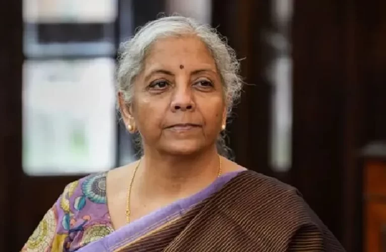 ରୁଷରୁ ତେଲ ଆମଦାନି ବନ୍ଦ ହେବନି: ସୀତାରମଣ