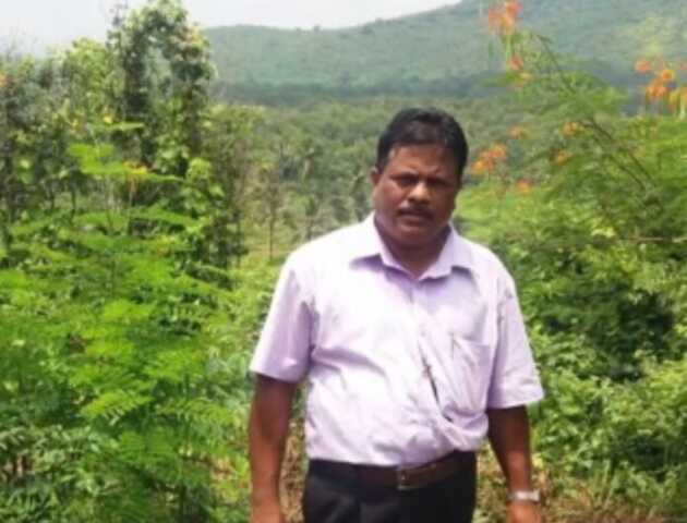 ଜେଲ ଗଲେ ଜଳ ବିଭାଜିକା ପ୍ରକଳ୍ପ ନିର୍ଦ୍ଦେଶକ