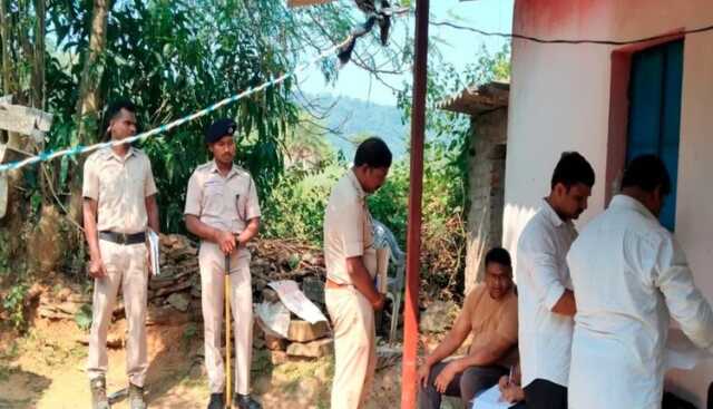 କକାର ଟାଙ୍ଗିଆ ଚୋଟରେ ପୁତୁରା ମୃତ