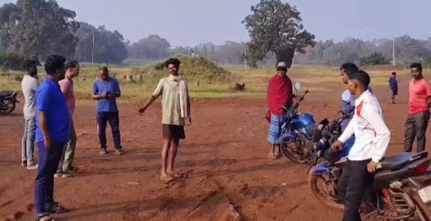 କମ୍ପାନୀ ସାମଗ୍ରୀ ଜଗିଥିବାବେଳେ ସକ୍ୟୁରିଟି ଗାର୍ଡଙ୍କୁ ହତ୍ୟା