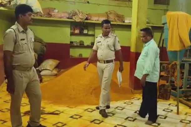 ୩ ହଜାର କେଜିର ନକଲି ମସଲା ସହ ମେସିନ୍ ଜବତ